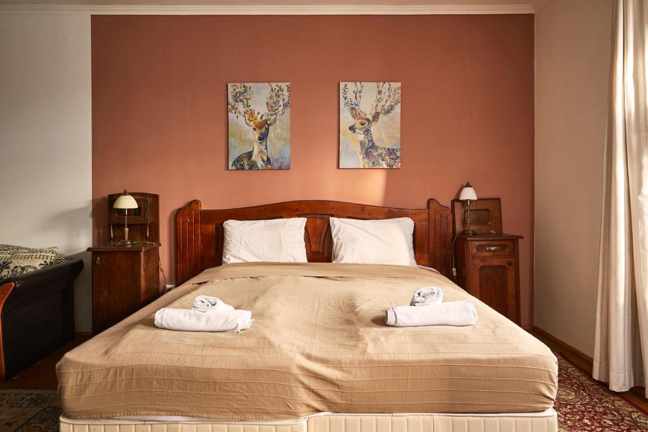Bed and Breakfast Preselo Pinceszet Es Vendeghaz Эрдёбенье Экстерьер фото